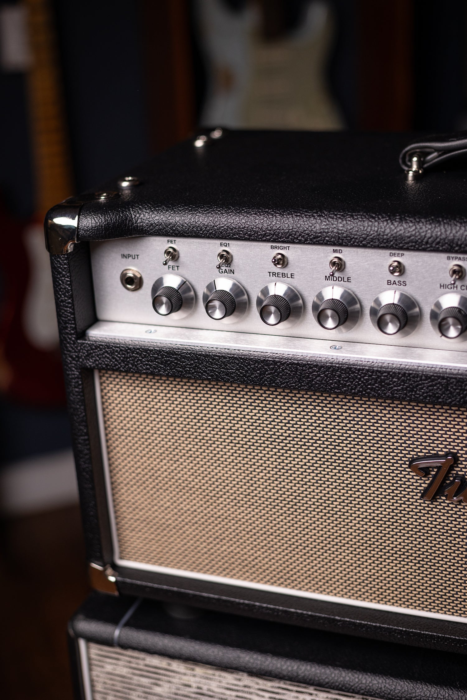 Two-Rock Silver Sterling Signature 100 Watt Head - Black Bronco, Aged British Black and Tan Cloth, White Piping, Silver Knobs