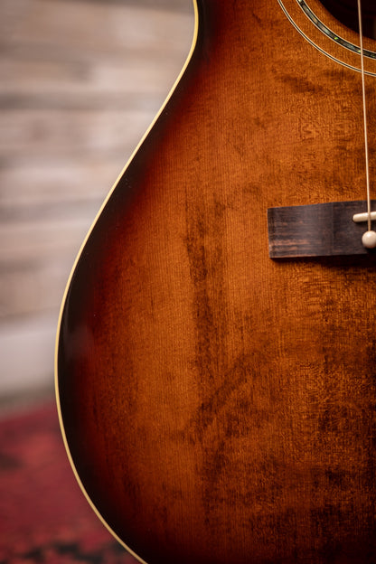 Pre-Owned Gibson Custom L-00 Standard Acoustic Electric Guitar - Grizzly Burst