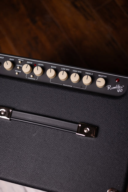 Fender Rumble 40 V3 Bass Combo Amp