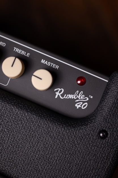Fender Rumble 40 V3 Bass Combo Amp