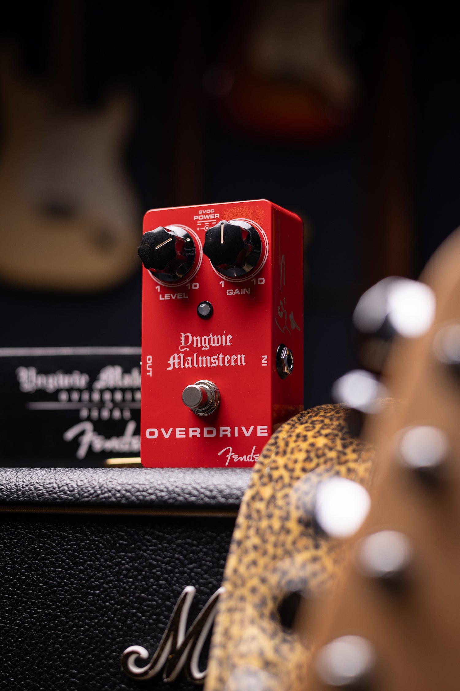 2019 Fender YJM Yngwie Malmsteen Stratocaster - Vintage White + Fender Yngwie Malmsteen Overdrive Pedal Signed Set