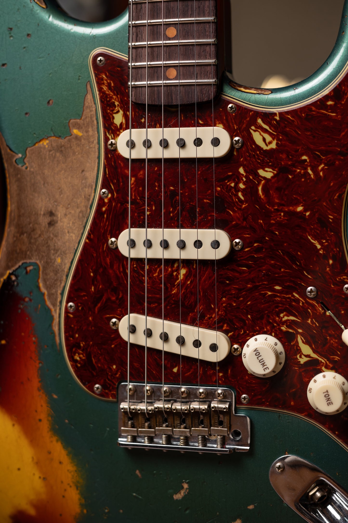 2024 Fender Custom Shop Limited Editon Roasted Maple ‘61 Stratocster Super Heavy Relic Electric Guitar - Sherwood Over Sunburst