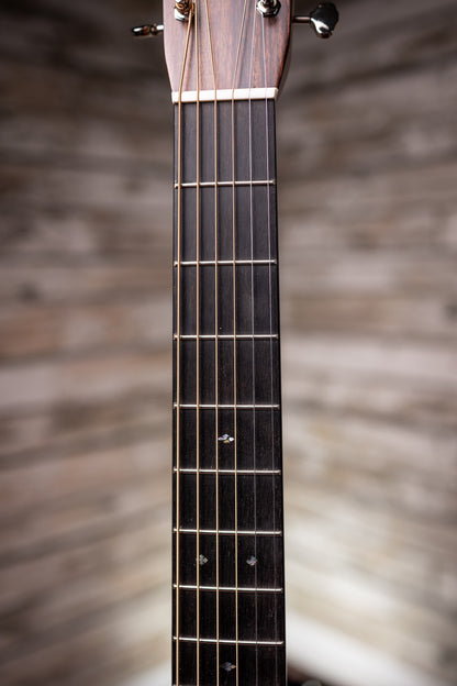 Martin OM-28E Standard L.R. Baggs Orchestra Model Acoustic-Electric Guitar  - Natural