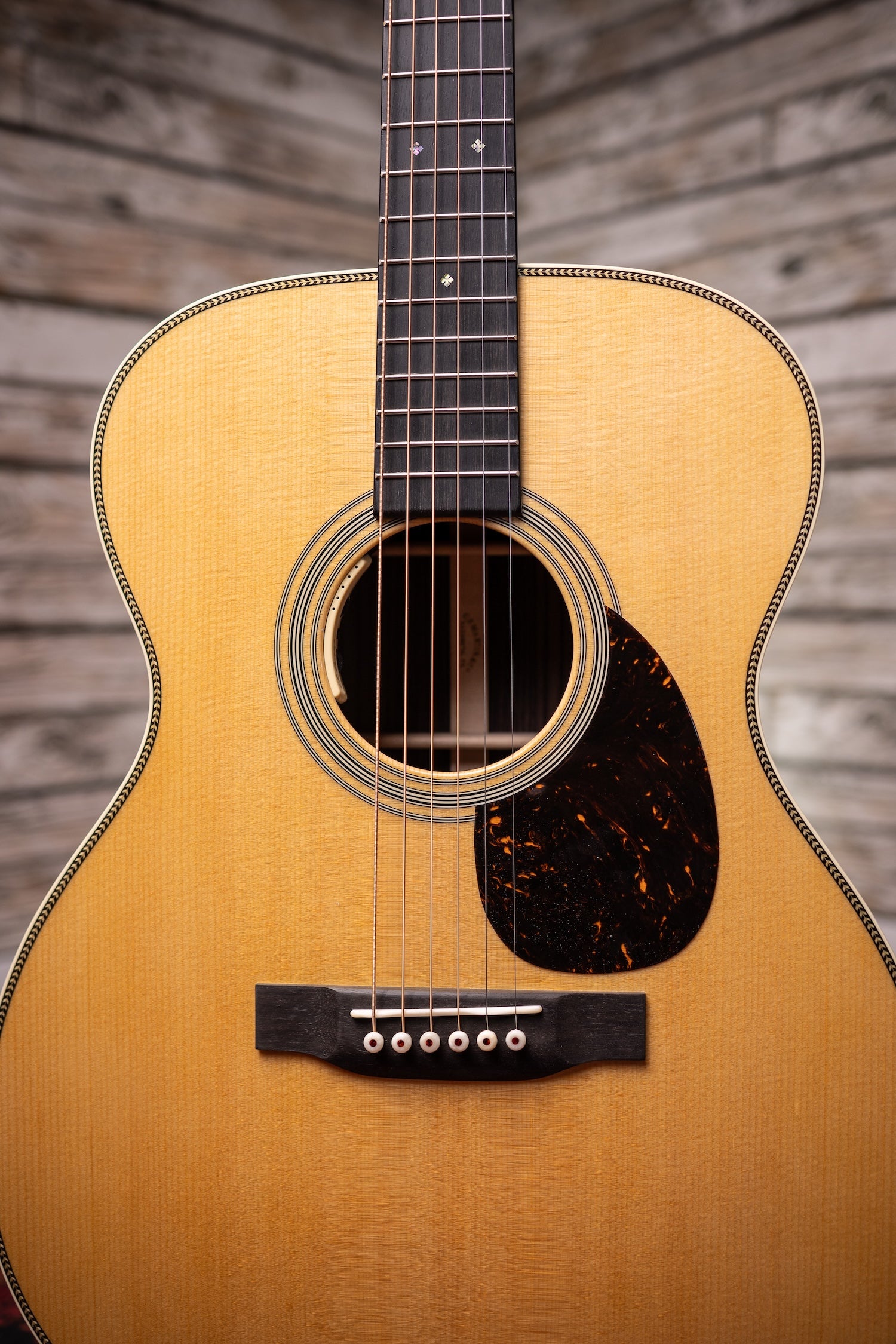 Martin OM-28E Standard L.R. Baggs Orchestra Model Acoustic-Electric Guitar  - Natural
