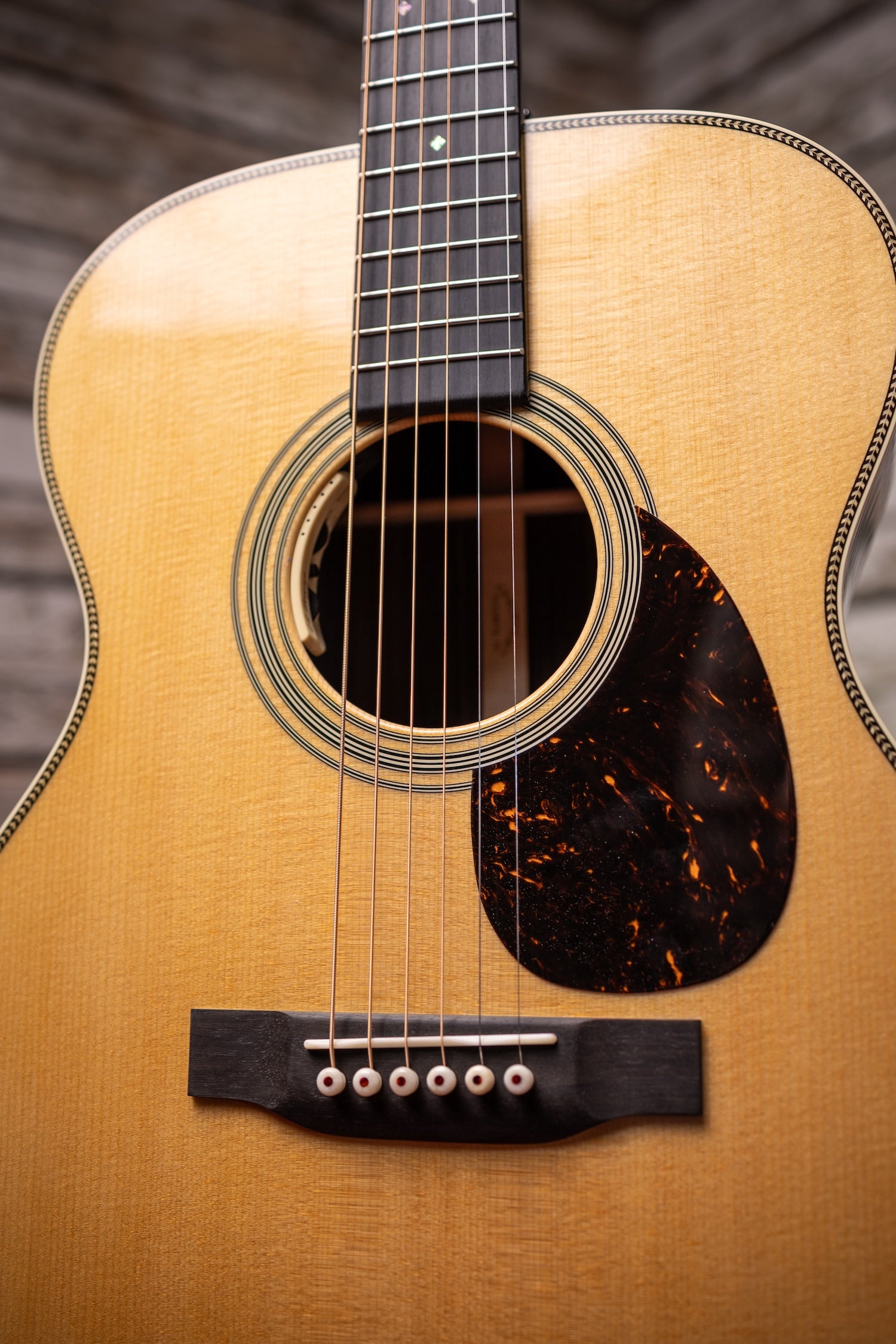 Martin OM-28E Standard L.R. Baggs Orchestra Model Acoustic-Electric Guitar  - Natural