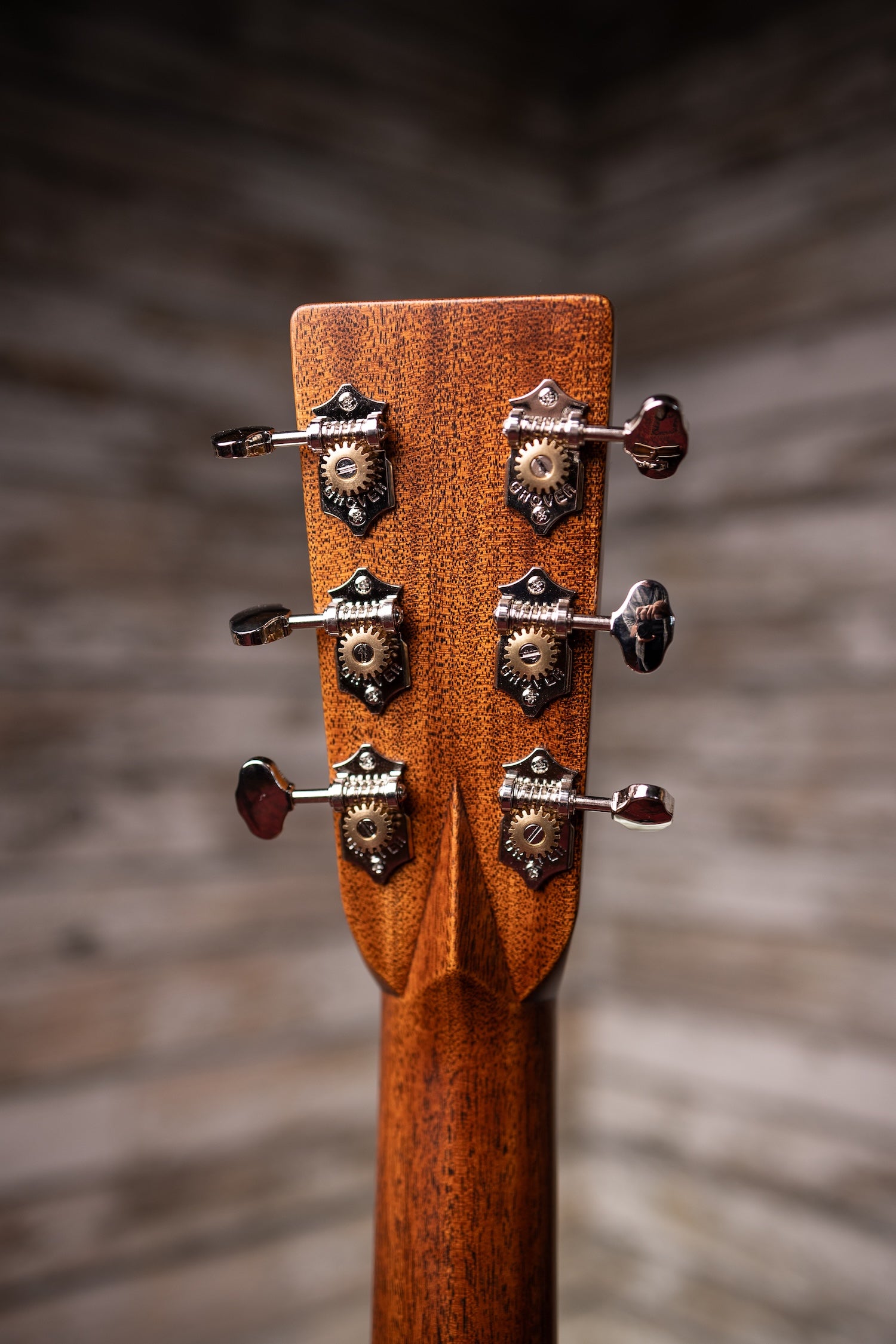 Martin OM-28E Standard L.R. Baggs Orchestra Model Acoustic-Electric Guitar  - Natural