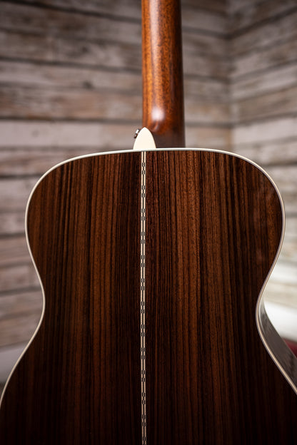 Martin OM-28E Standard L.R. Baggs Orchestra Model Acoustic-Electric Guitar  - Natural