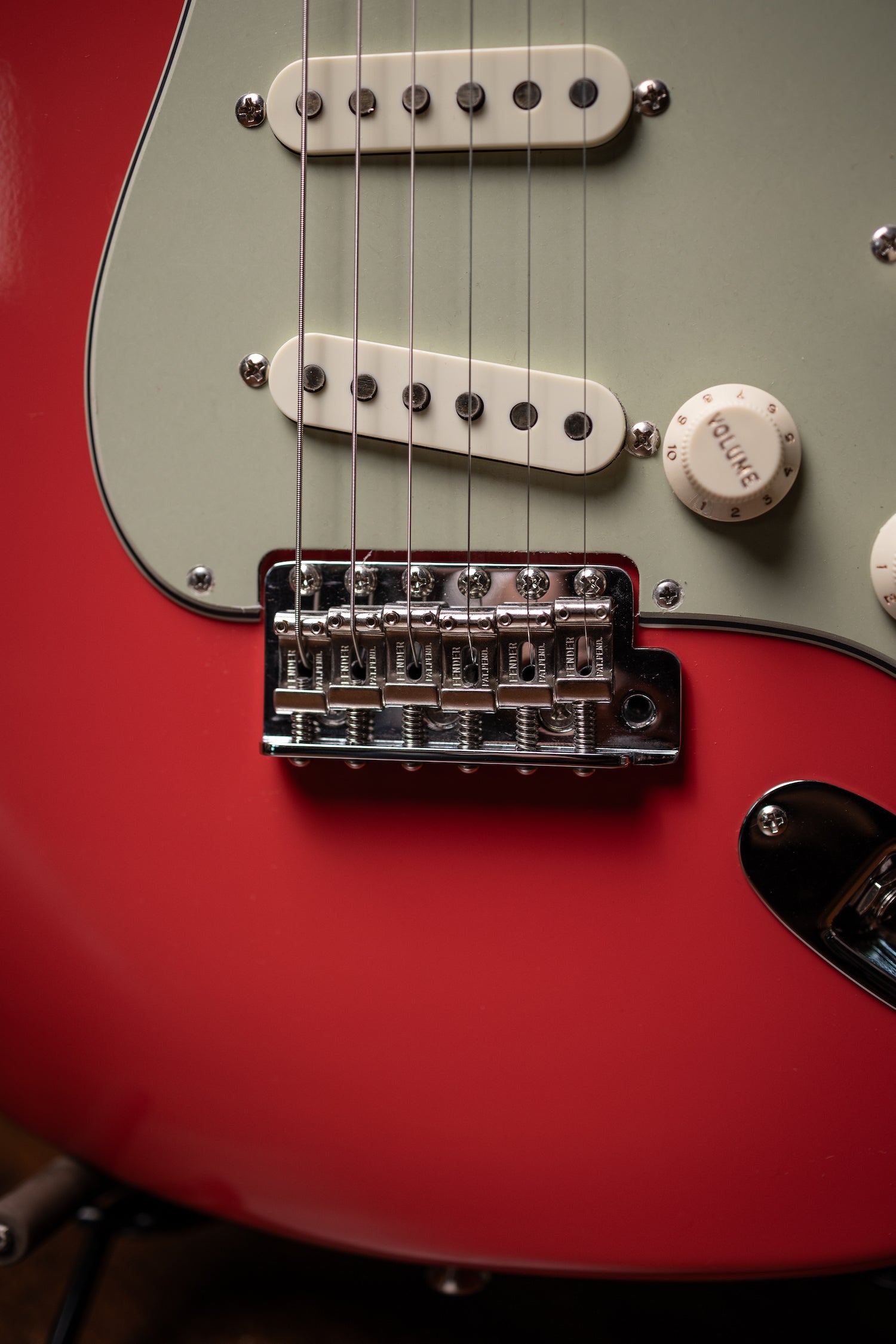Fender Custom Shop Vintage Custom 1959 Stratocaster Electric Guitar - First Red