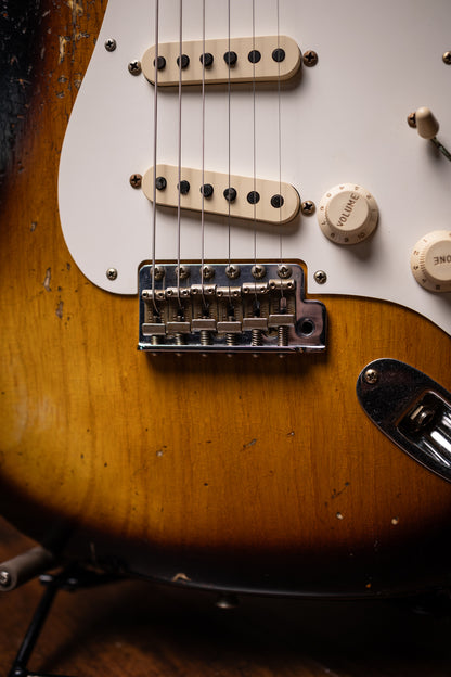 Fender Custom Shop Stratocaster 1957 Heavy Relic Electric Guitar - Aged 2-Color Sunburst