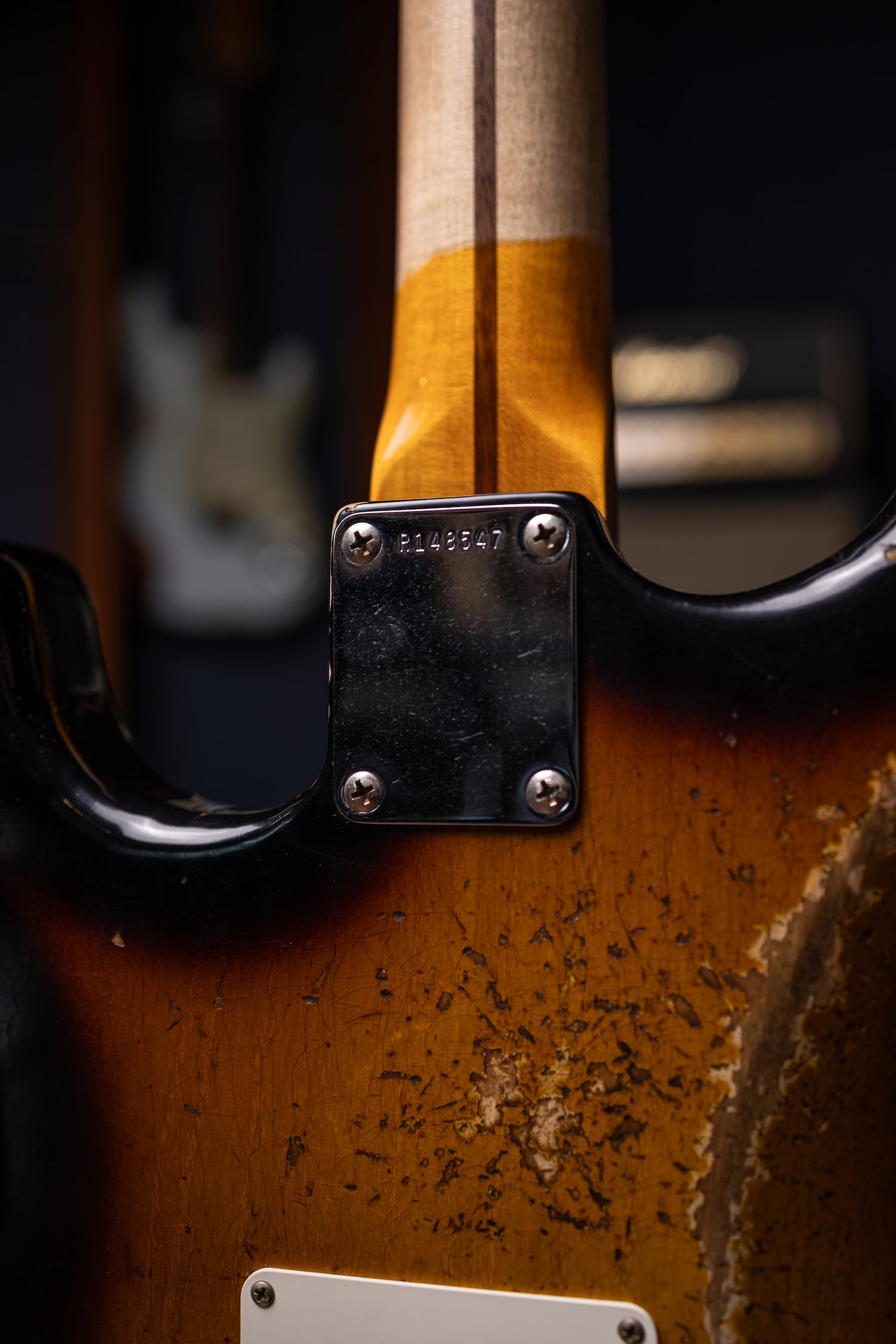 Fender Custom Shop Stratocaster 1957 Heavy Relic Electric Guitar - Aged 2-Color Sunburst