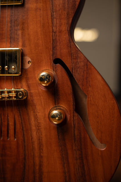 2025 Lowden GL-J Flammed Koa Electric Guitar - Natural