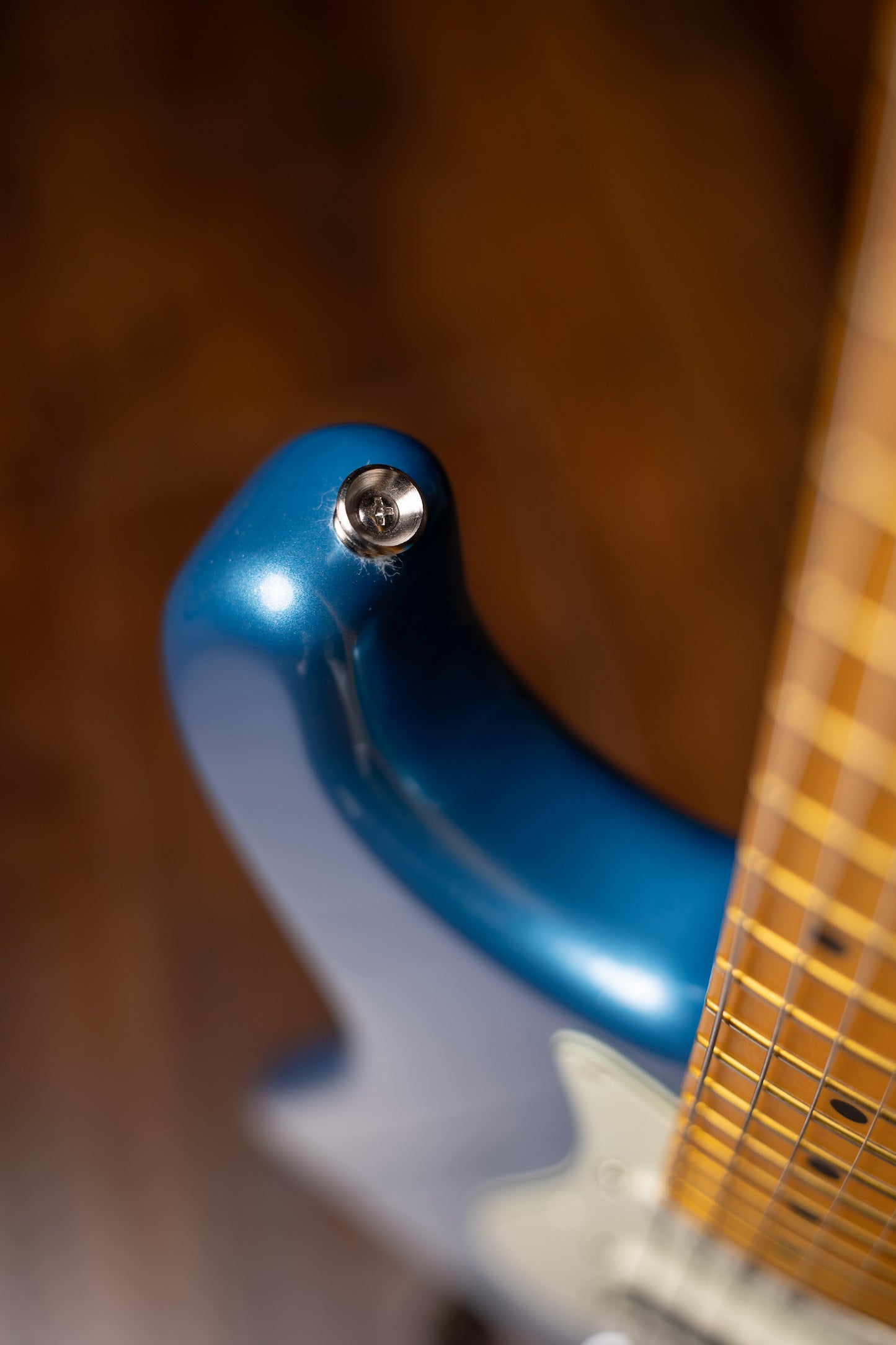 Fender American Professional Classic Stratocaster® HSS Electric Guitar - Lake Placid Blue