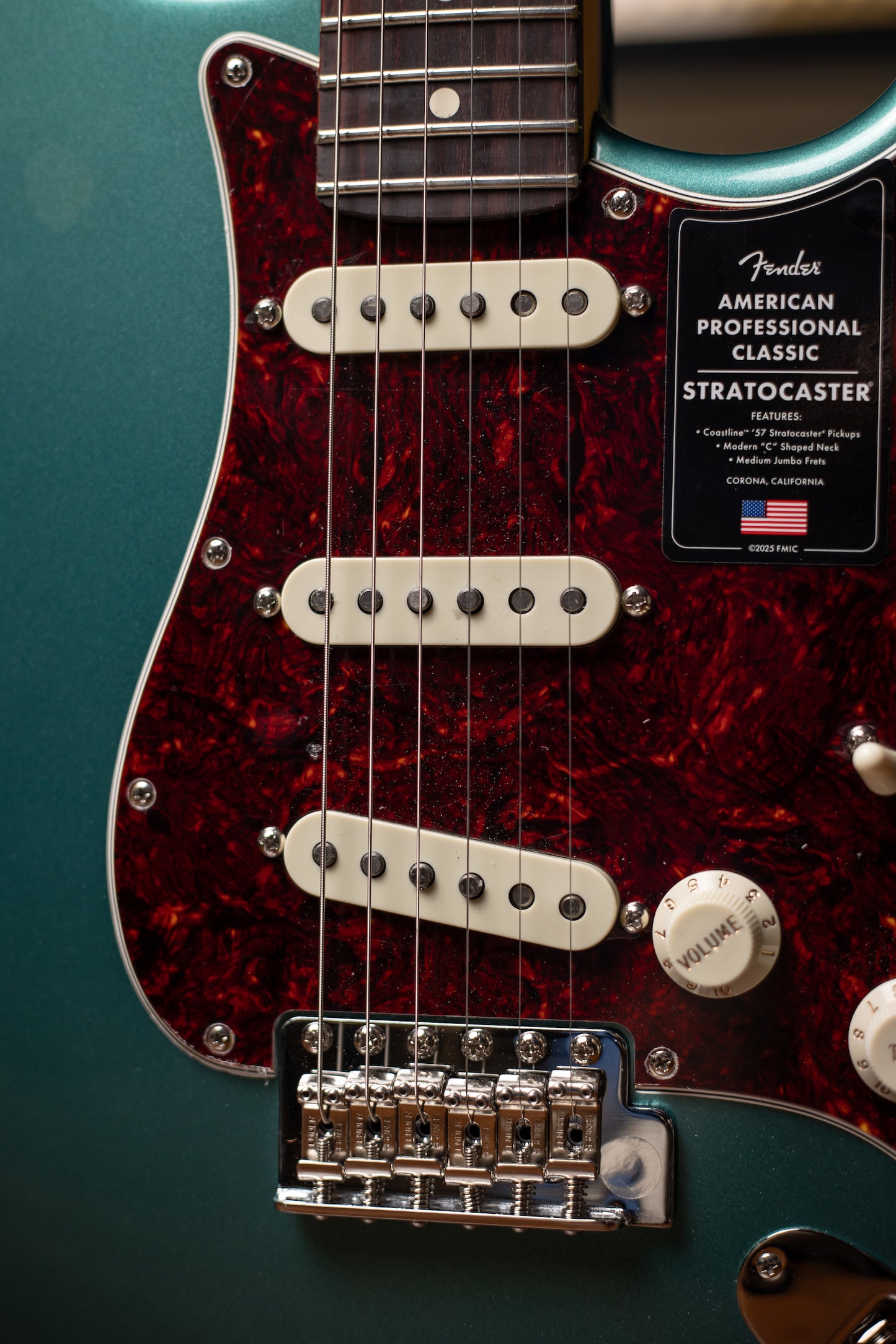 Fender American Professional Classic Stratocaster® Electric Guitar - Sherwood Green Metallic