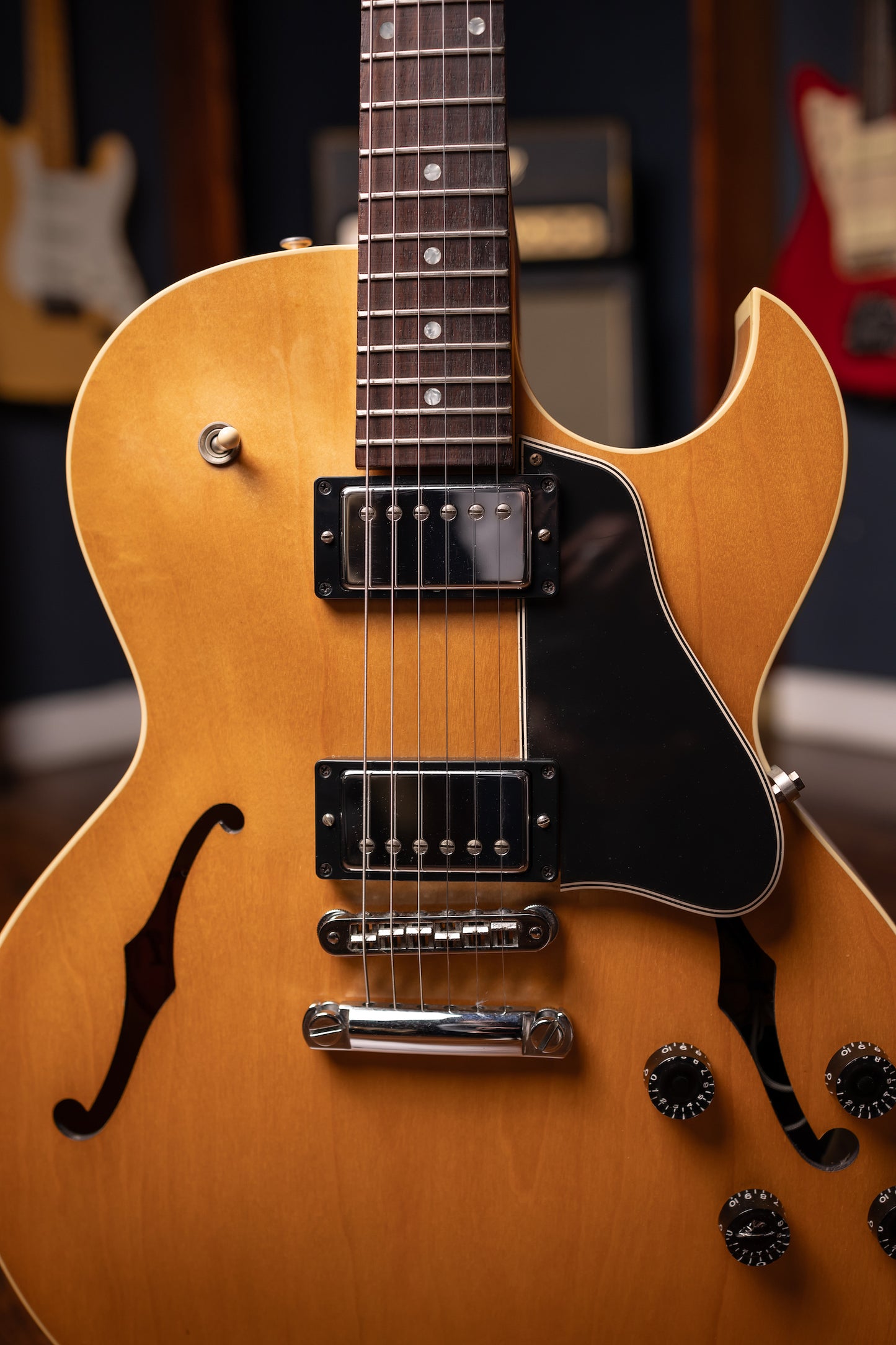 2003 Gibson ES-135 Semi Hollow Electric Guitar - Natural
