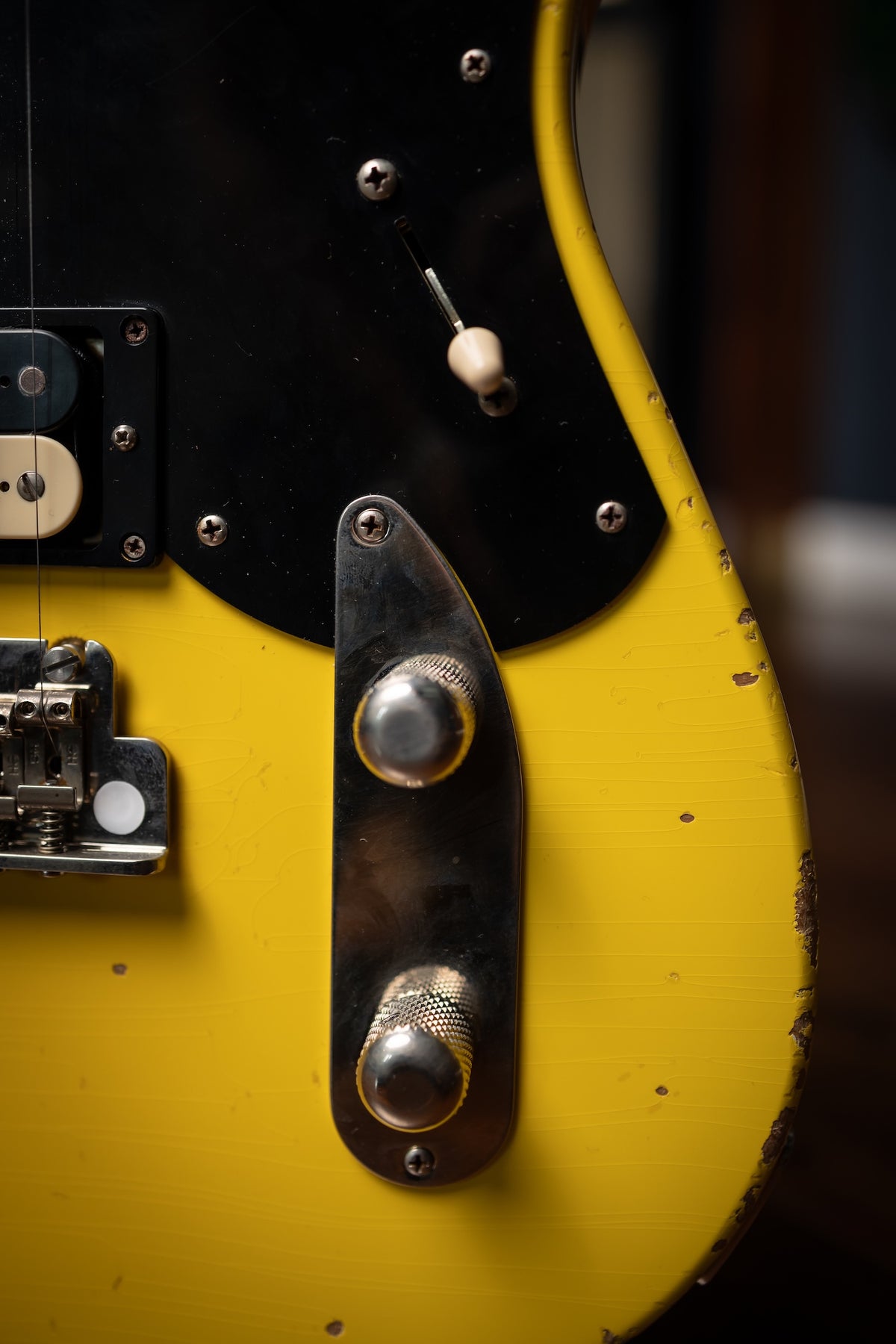 Starr Guitar Maverick - Graffiti Yellow