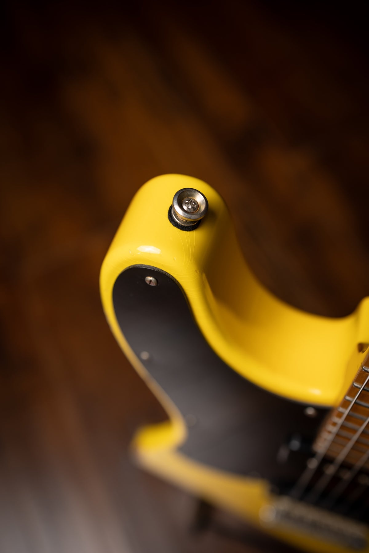 Starr Guitar Maverick - Graffiti Yellow