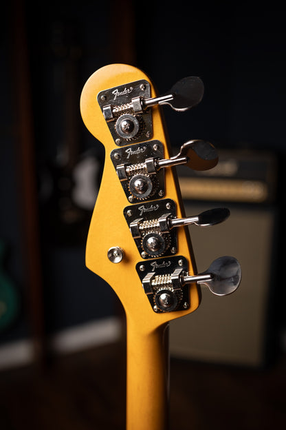 Fender  American Vintage II 1966 Jazz Bass®, Rosewood Fingerboard, Electric Bass - Lake Placid Blue