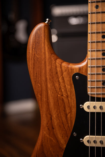 Fender Limited Edition American Ultra II Stratocaster®, Roasted Maple Fingerboard Electric Guitar - Natural