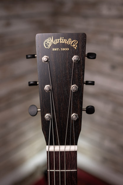 Martin 000-17 Acoustic Guitar - Whiskey Sunset