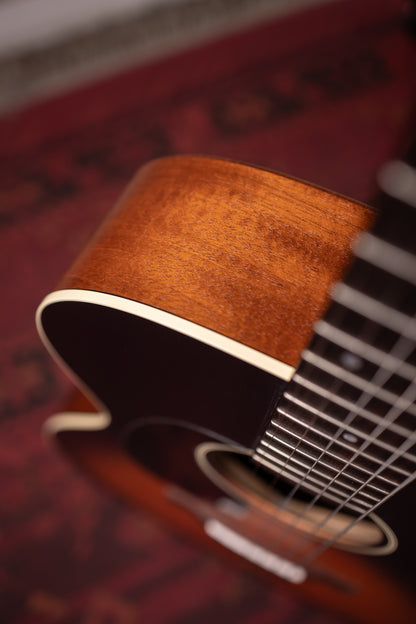 Martin 000-17 Acoustic Guitar Left Handed - Whiskey Sunset