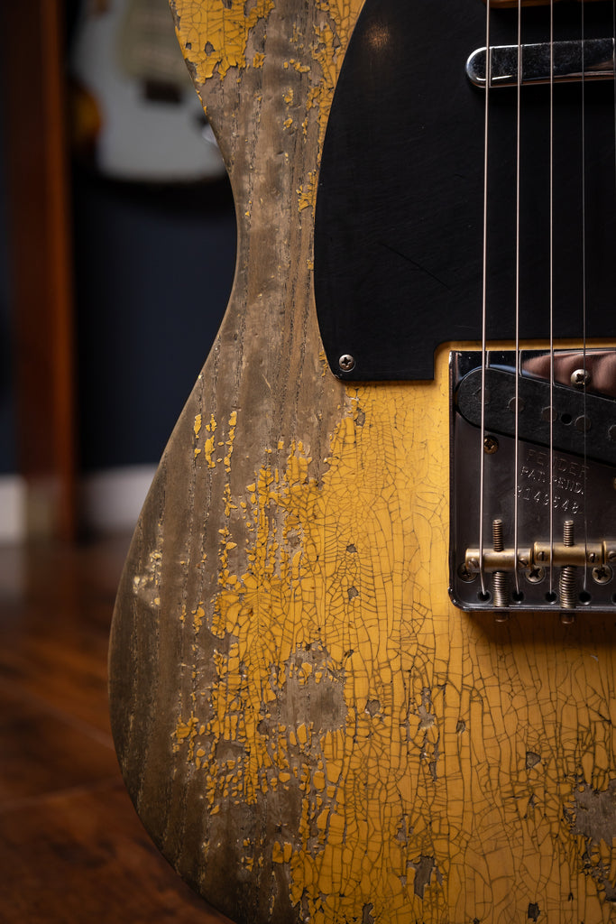 Fender 1954 Telecaster Super Heavy Relic Electric Guitar - Super Faded Aged Nocaster Blonde