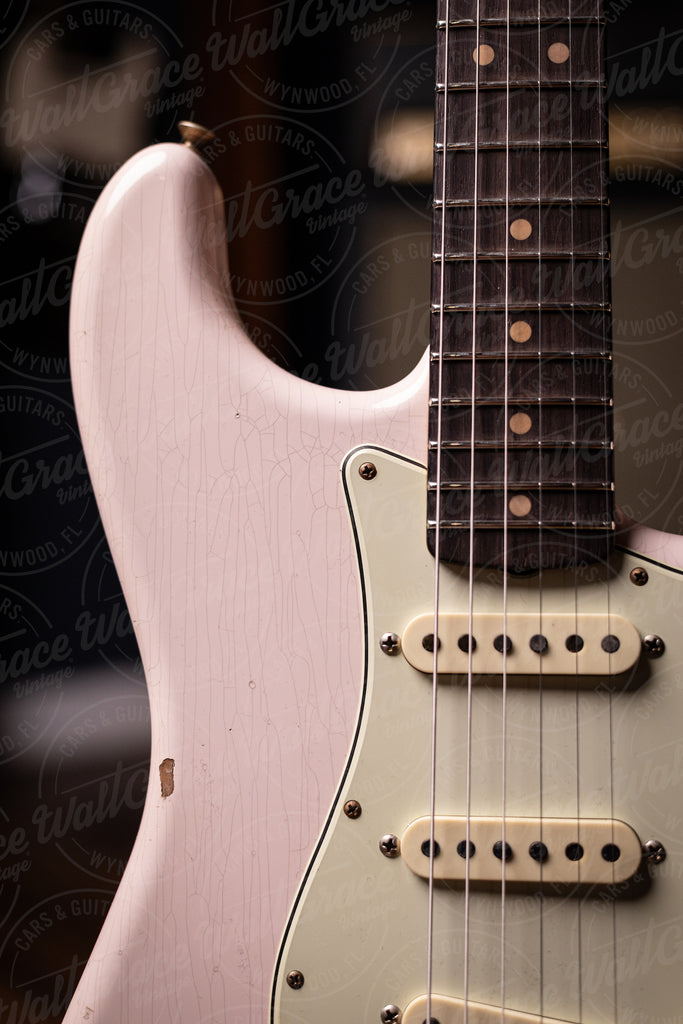 Fender Custom Shop Limited Edition 1963 Stratocaster Relic - Shell Pink