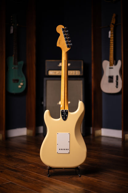 Fender Vintera II '70s Stratocaster Electric Guitar - Vintage White