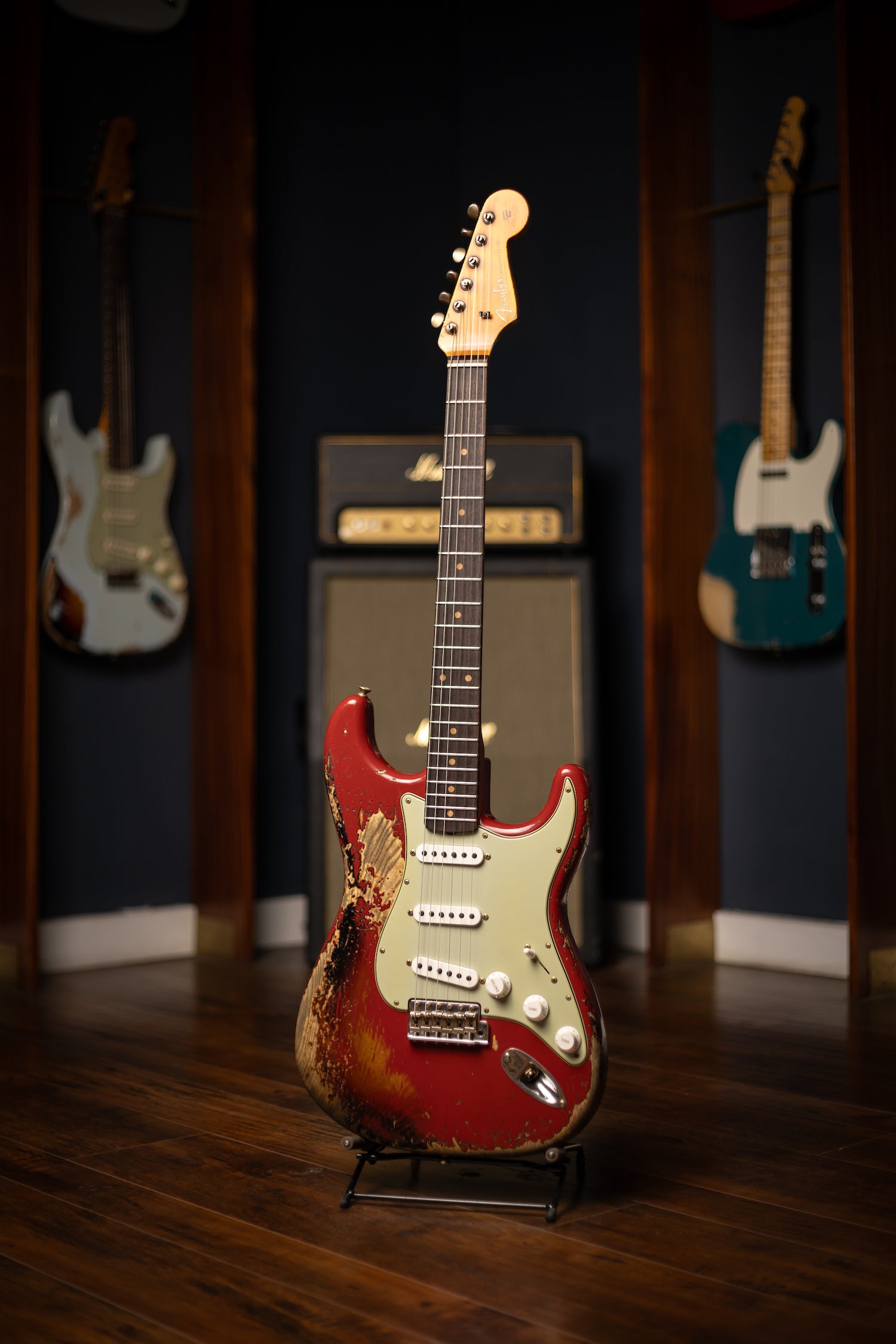 Fender Custom Shop 1961 Stratocaster Super Heavy Relic Electric Guitar - Aged Dakota Red over 3-Color Sunburst