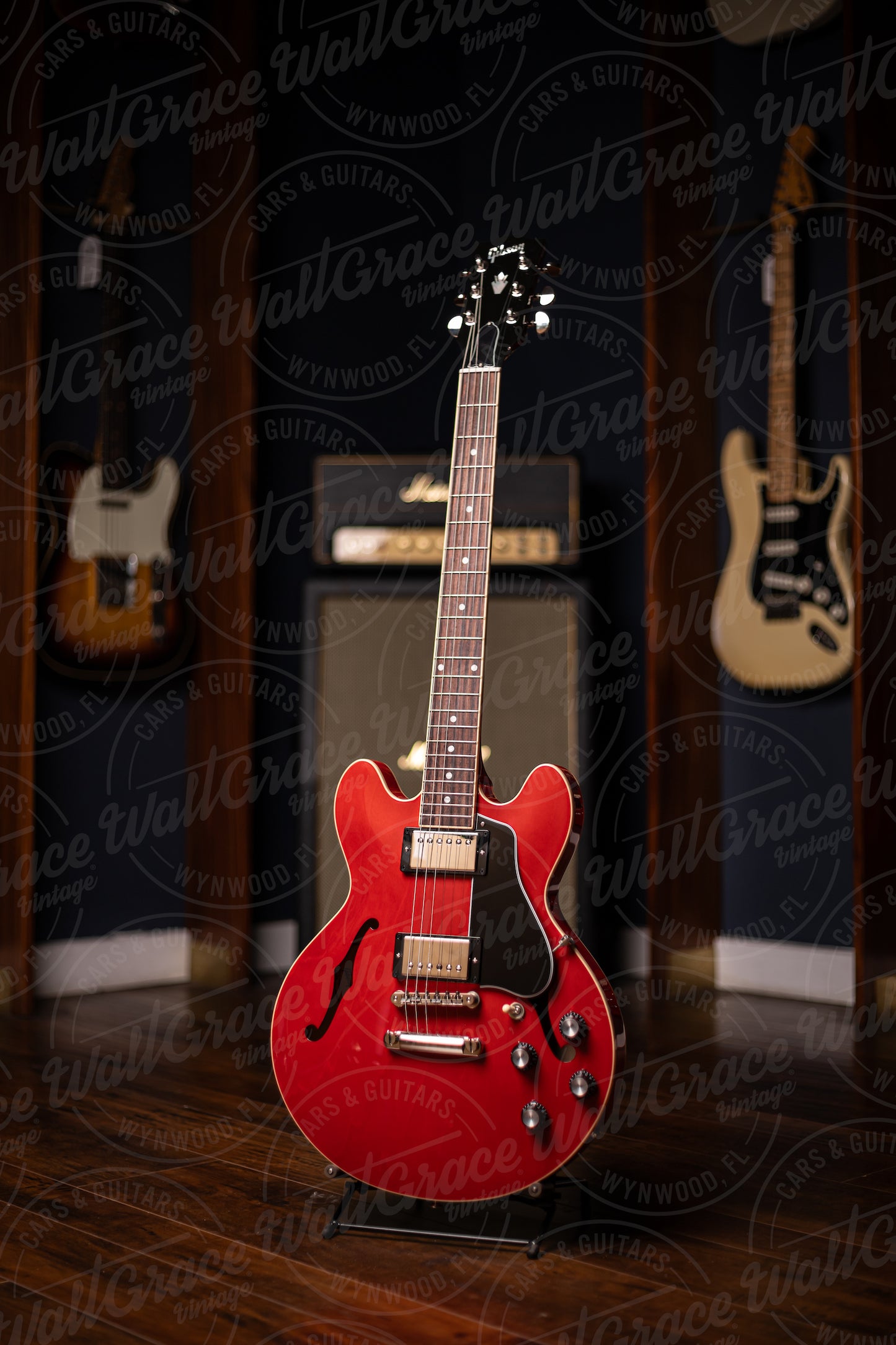 Gibson ES-339 Electric Guitar - Cherry