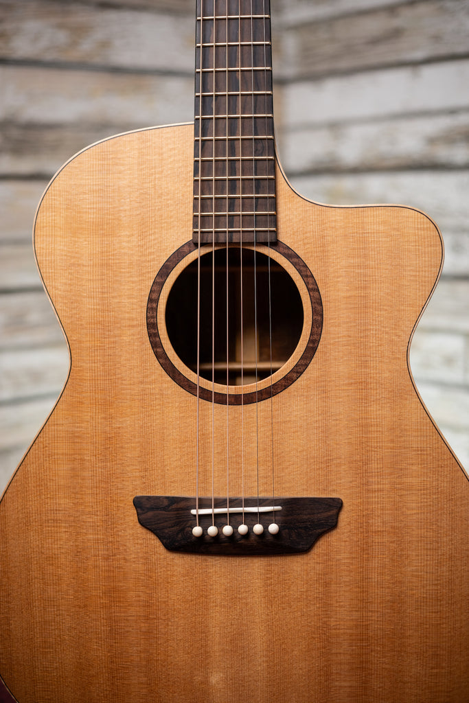 Donovan Leah Guitars Caroline Exceptional Cutaway Acoustic Guitar - Natural