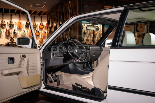 1987 BMW 325is | Alpine White