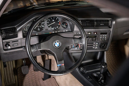 1987 BMW 325is | Alpine White