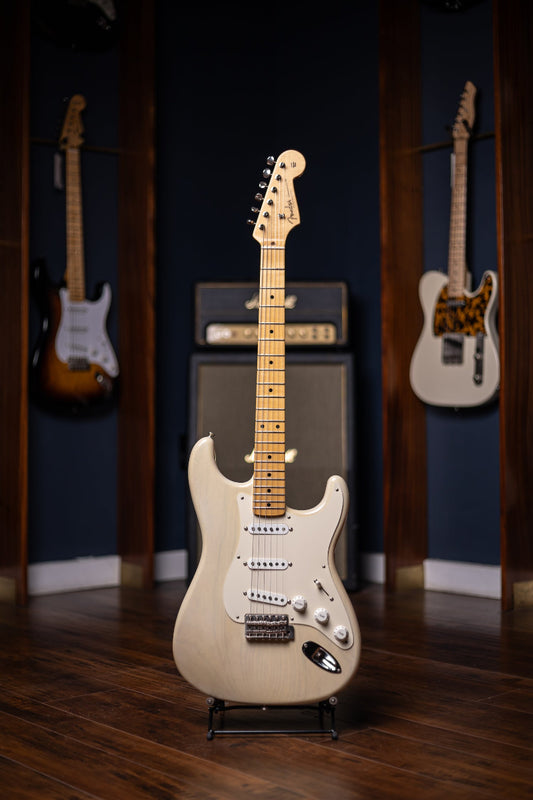 2011 Fender Custom Shop Wildwood Dealer Select 10 1957 Stratocaster Electric Guitar - White Blonde