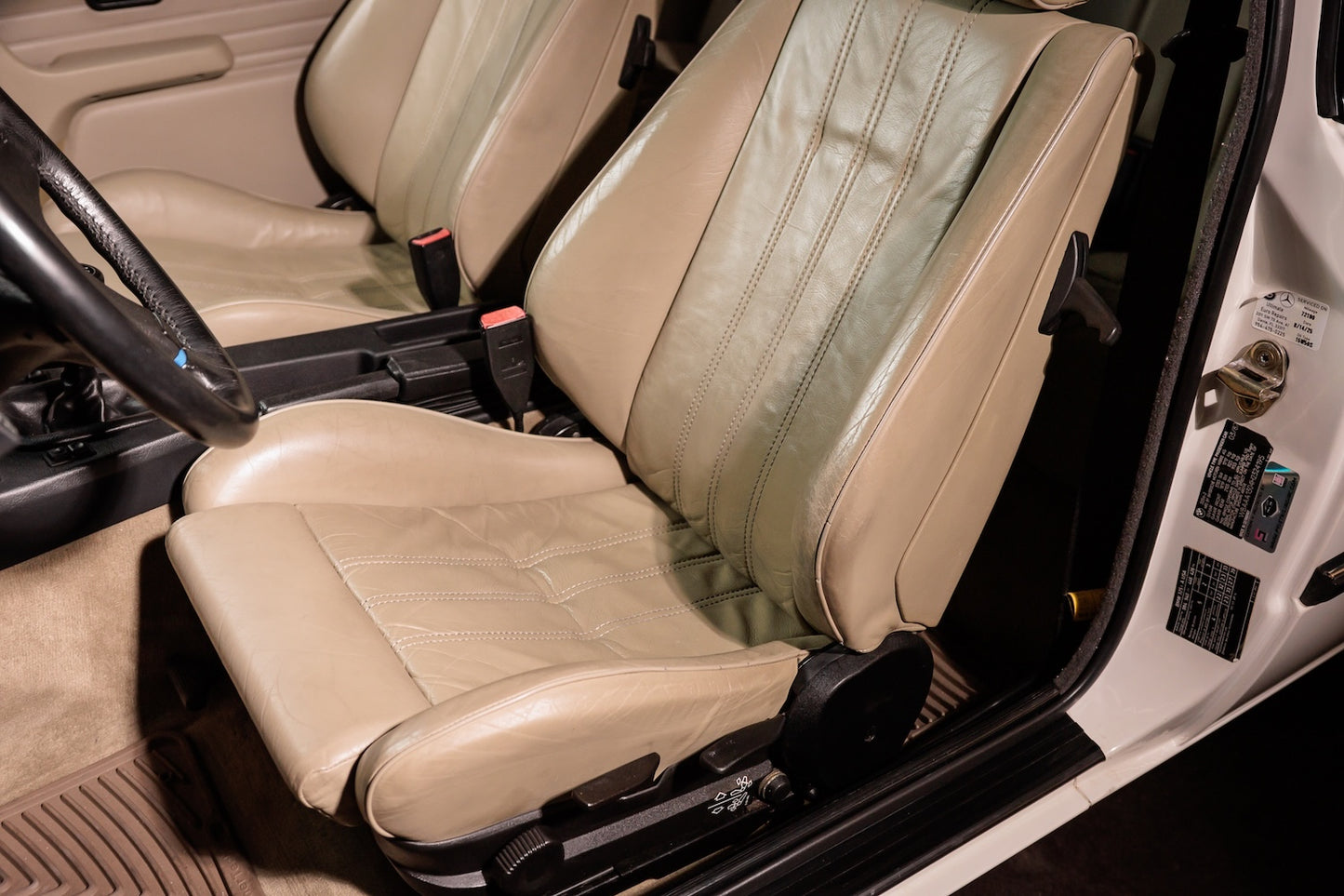 1987 BMW 325is | Alpine White