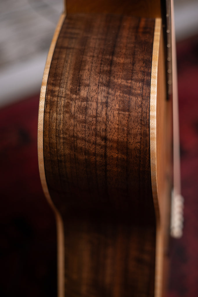 Donovan Leah Guitars Caroline Exceptional Cutaway Acoustic Guitar - Natural