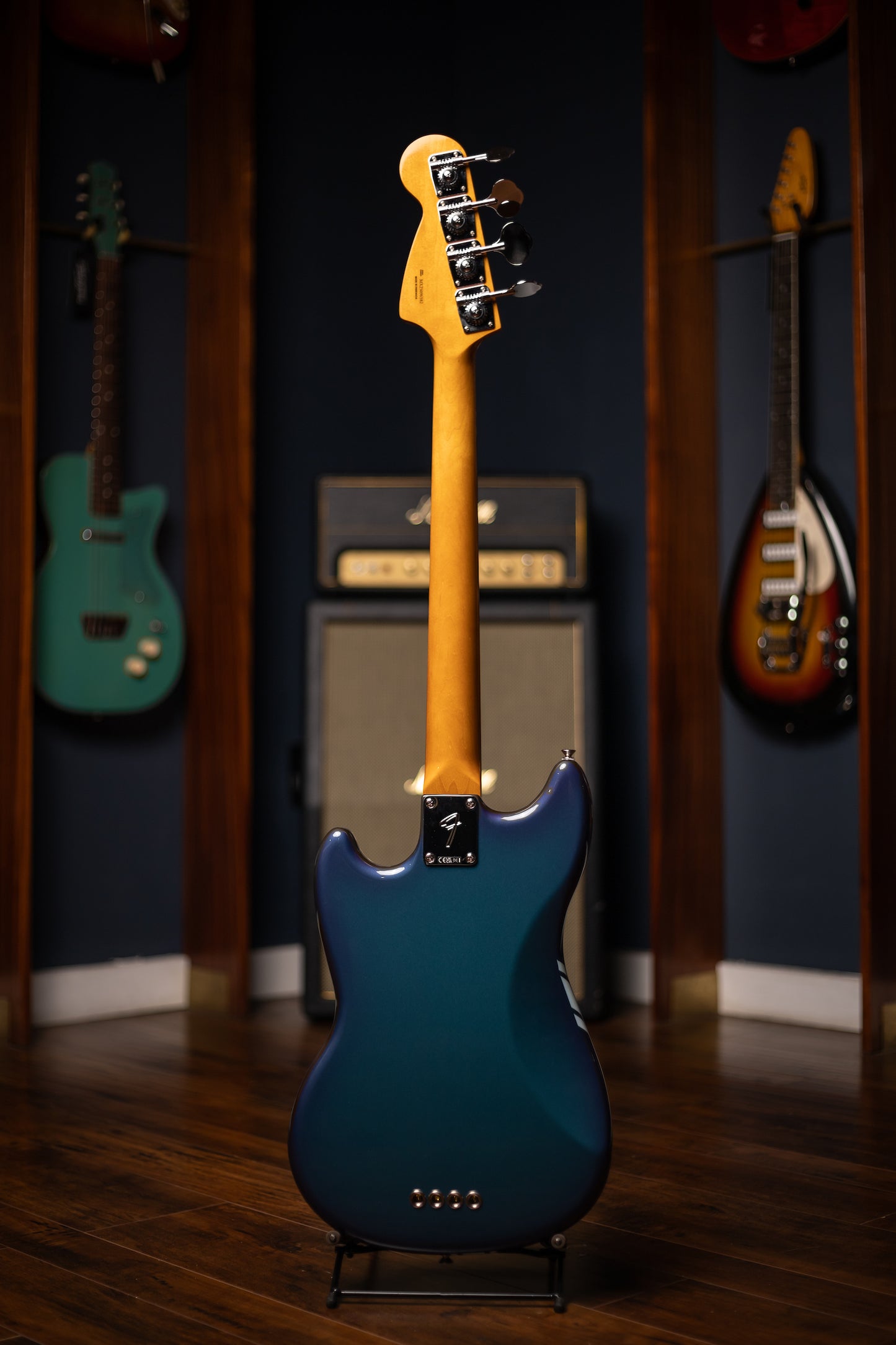 Fender Vintera® II '70s Competition Mustang® Electric Bass - Competition Burgundy