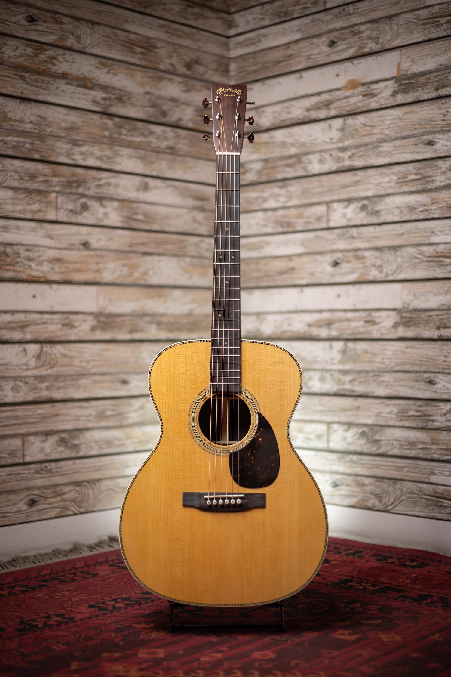 Martin OM-28 Acoustic Guitar - Natural