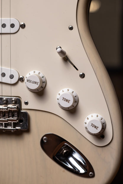 2011 Fender Custom Shop Wildwood Dealer Select 10 1957 Stratocaster Electric Guitar - White Blonde