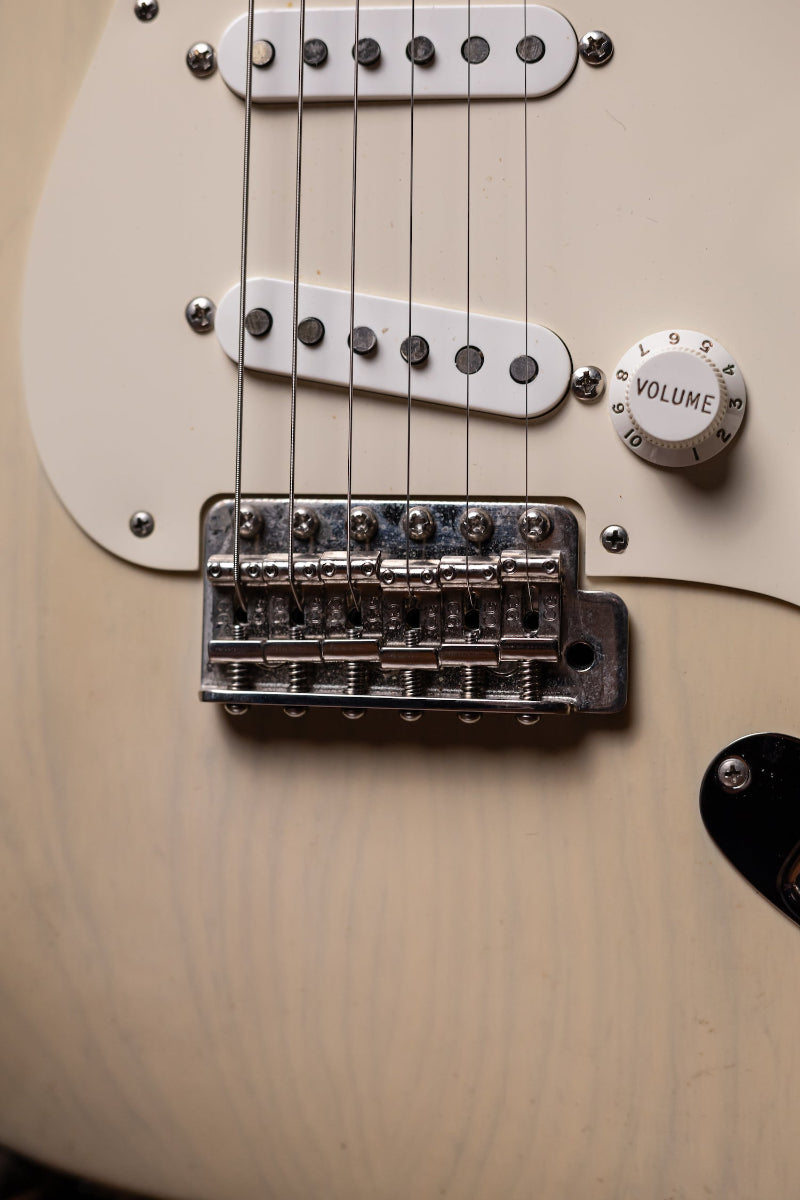 2011 Fender Custom Shop Wildwood Dealer Select 10 1957 Stratocaster Electric Guitar - White Blonde