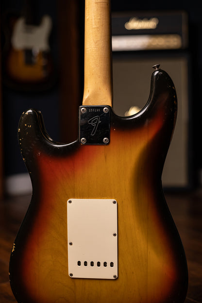 1969 Fender Stratocaster Electric Guitar - Sunburst