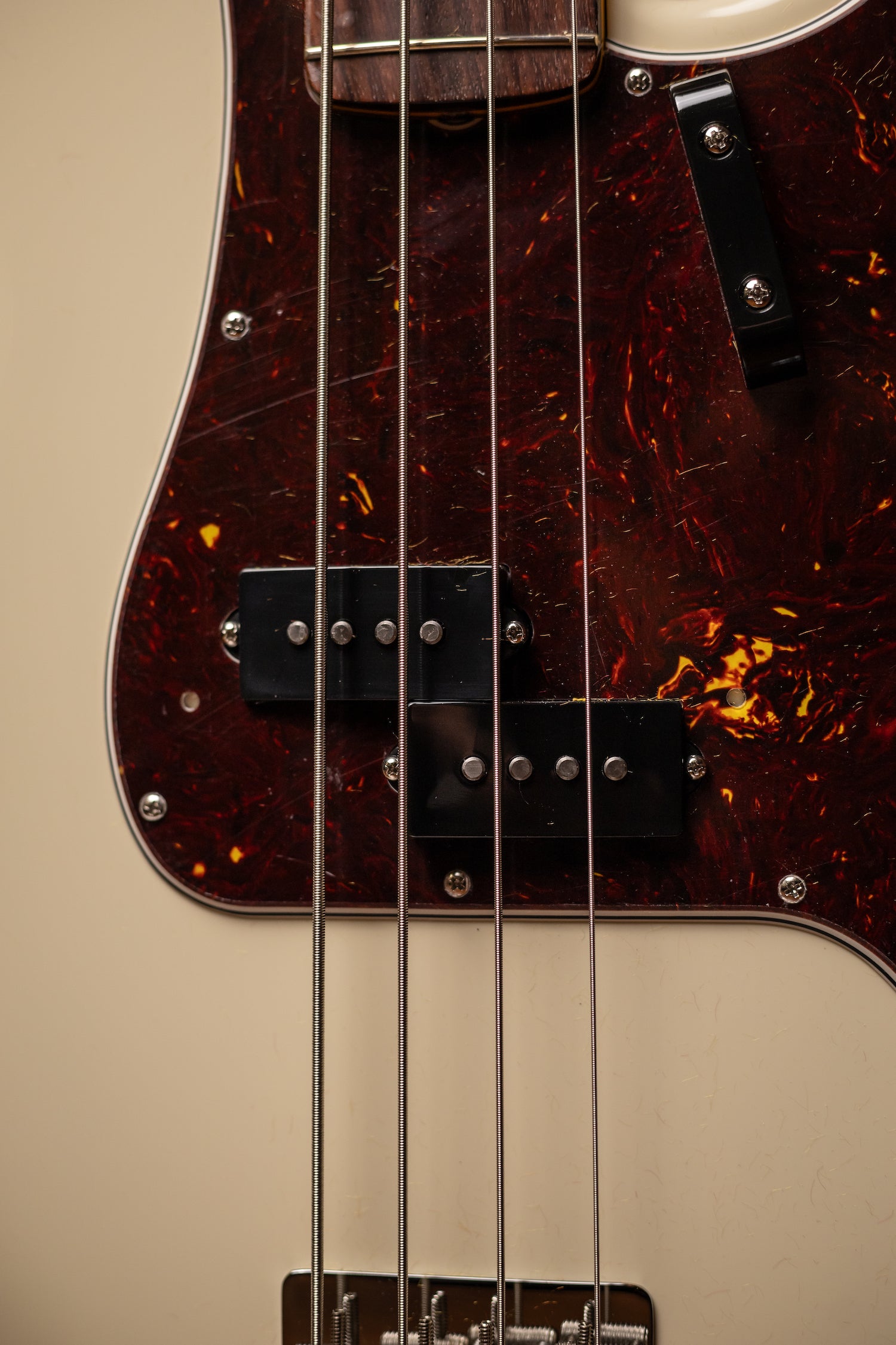 Fender  American Vintage II 1960 Precision Bass - Olympic White 