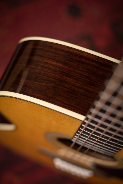 Martin 000-28 Standard Series 2025 Acoustic Guitar - Natural