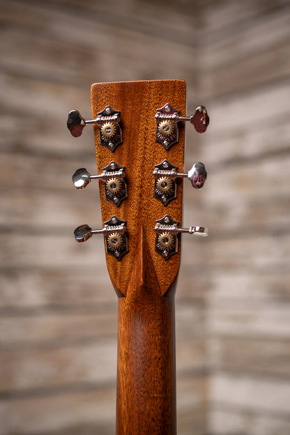 Martin 000-28 Standard Series 2025 Acoustic Guitar - Natural