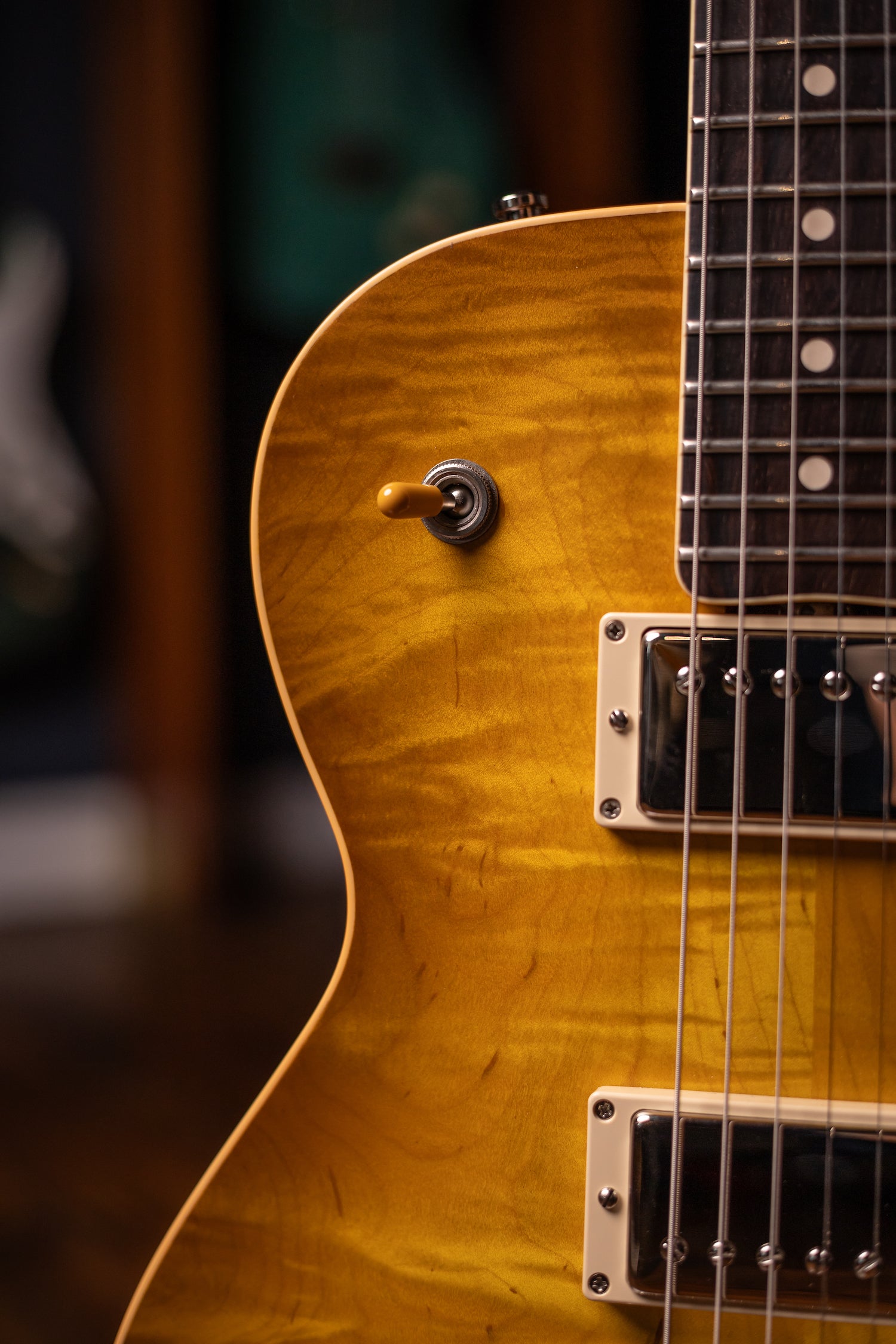 2023 Gil Yaron Bone Voyage Guitar - Sunburst
