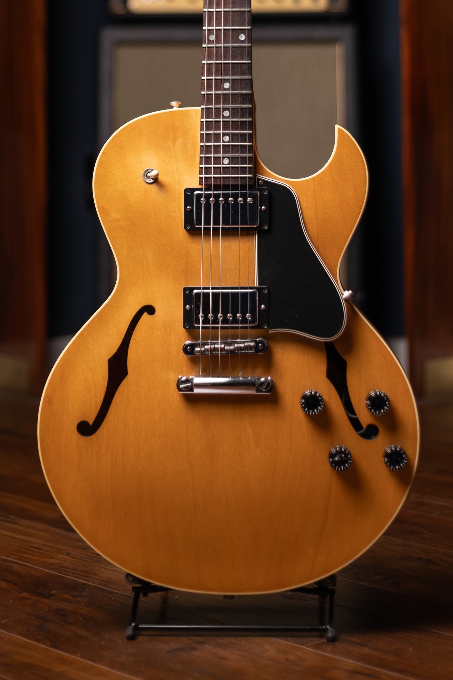 2003 Gibson ES-135 Semi Hollow Electric Guitar - Natural
