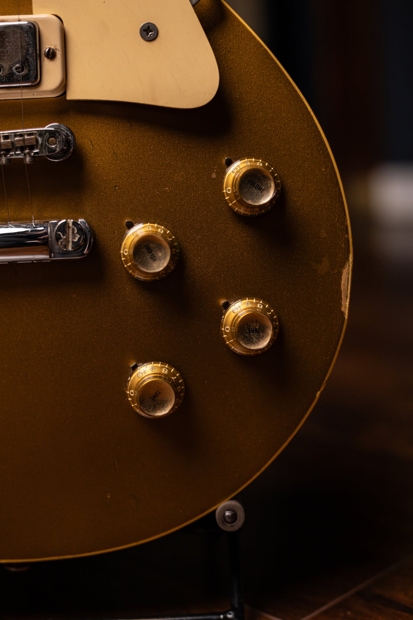 1971 Gibson Les Paul Deluxe Electric Guitar - Goldtop