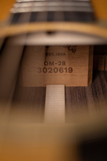Martin OM-28 Acoustic Guitar - Natural