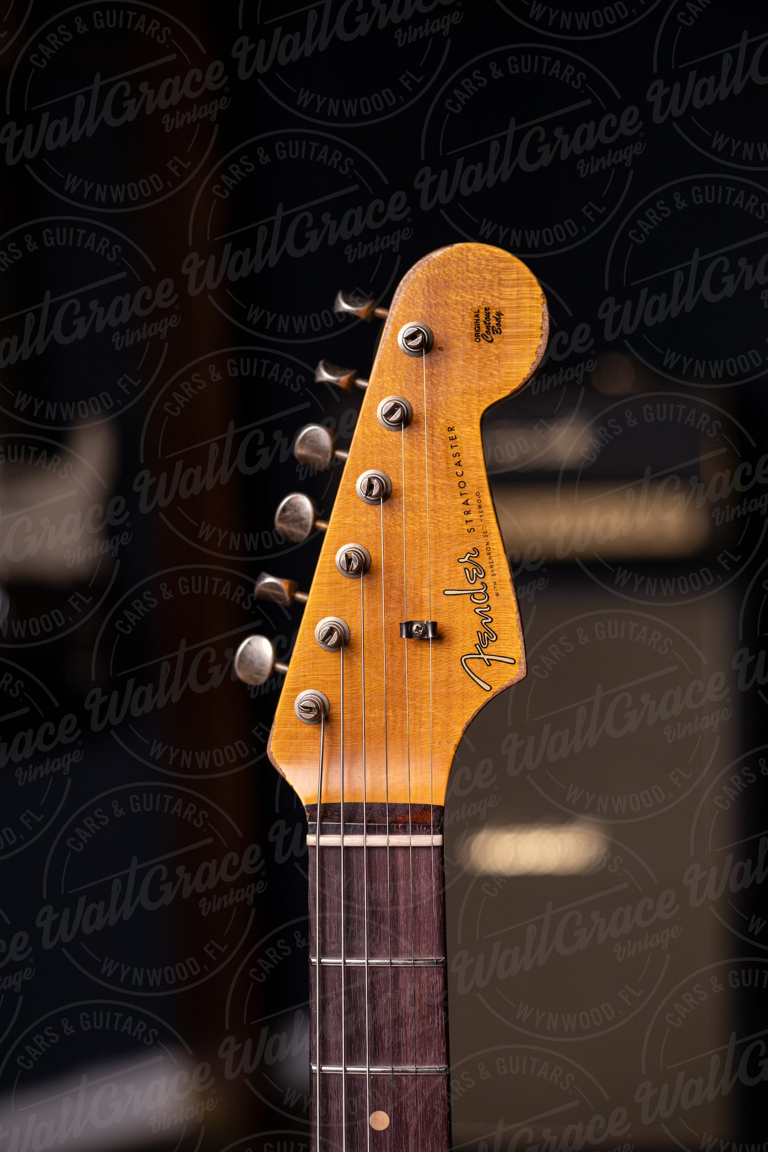 Fender Custom Shop '61 Stratocaster Heavy Relic Electric Guitar - Aged Ocean Turquoise over 3-Tone Sunburst
