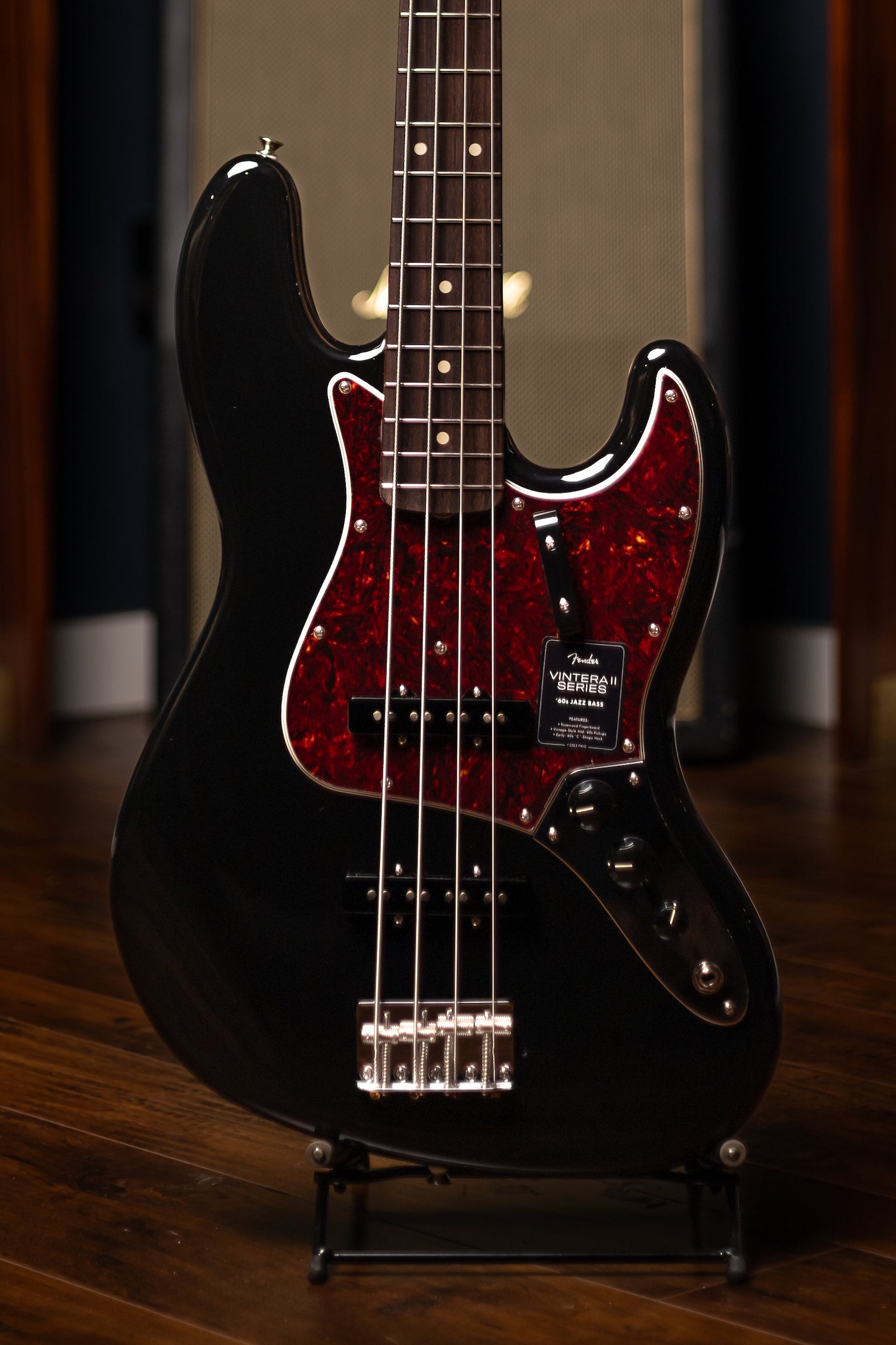 Fender Vintera II '60s Jazz Bass, Rosewood Fingerboard - Black