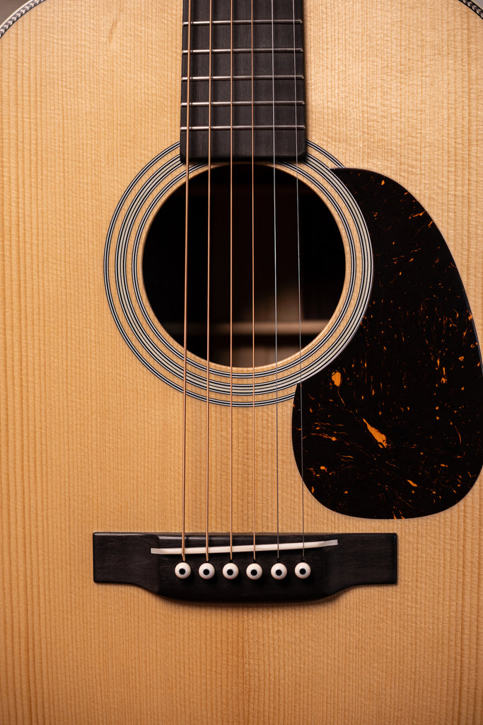 Martin 2022 D-28 Authentic 1937 VTS Acoustic Guitar - Natural